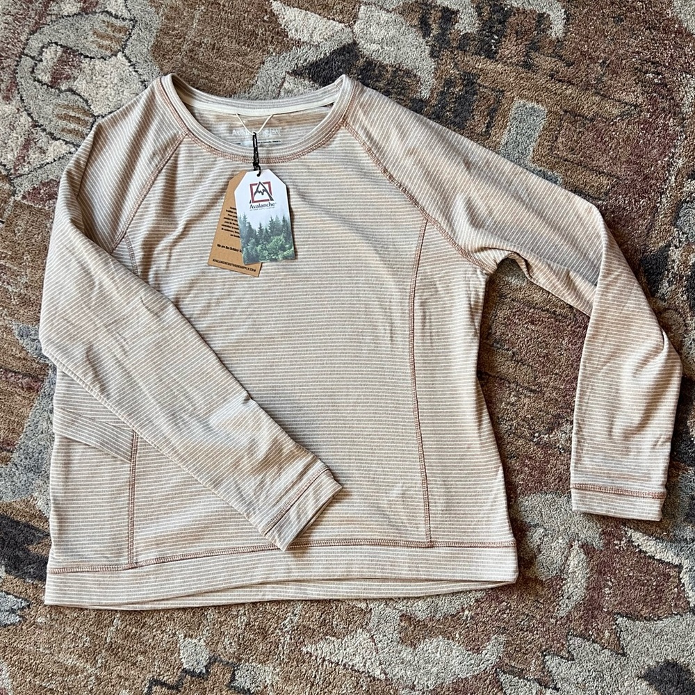Avalanche Base Layer Top